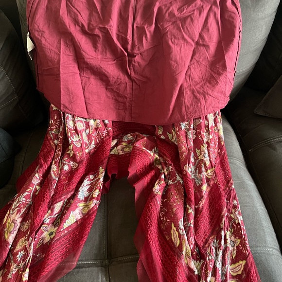 SOLD Bcbg MAX  Sz M asymmetrical Maxi floral Skirt - Picture 11 of 16